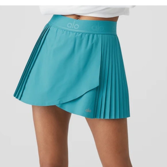 ALO Yoga Dresses & Skirts - Alo Aces Tennis Skirt